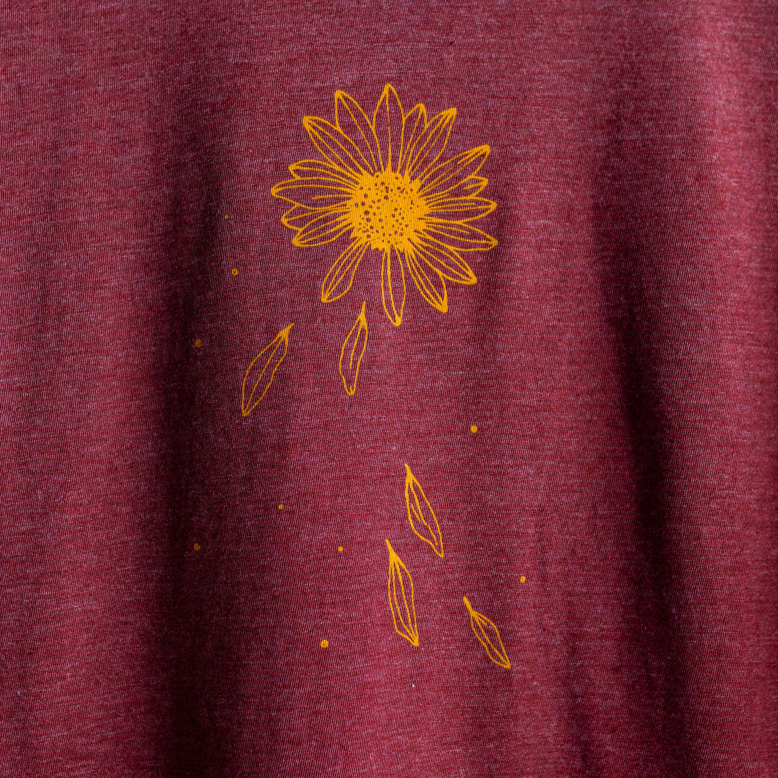 Women's cut tee - Daisy